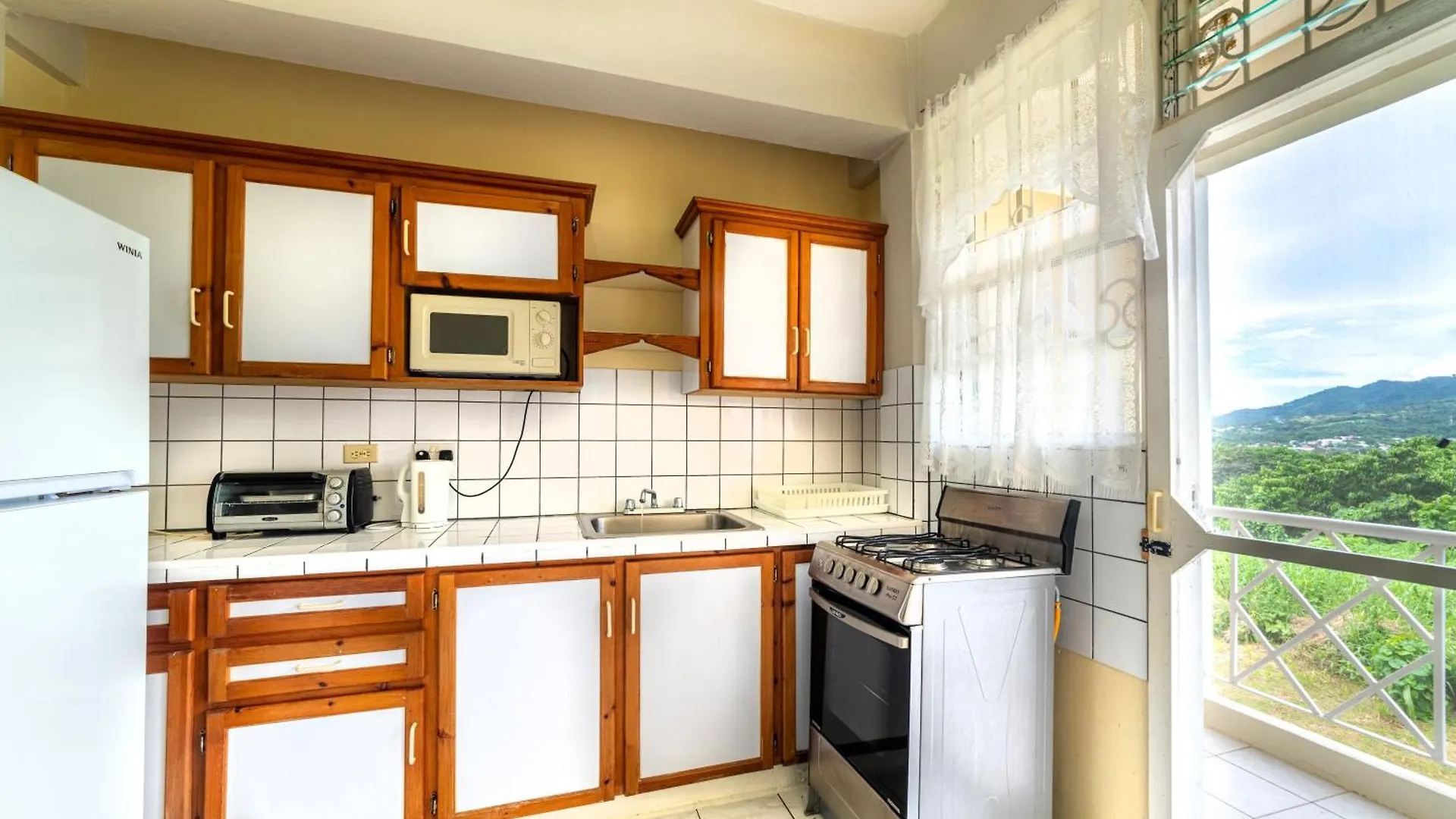 Πανσιόν Safari Apartments Πόρτσμουθ Δομίνικα